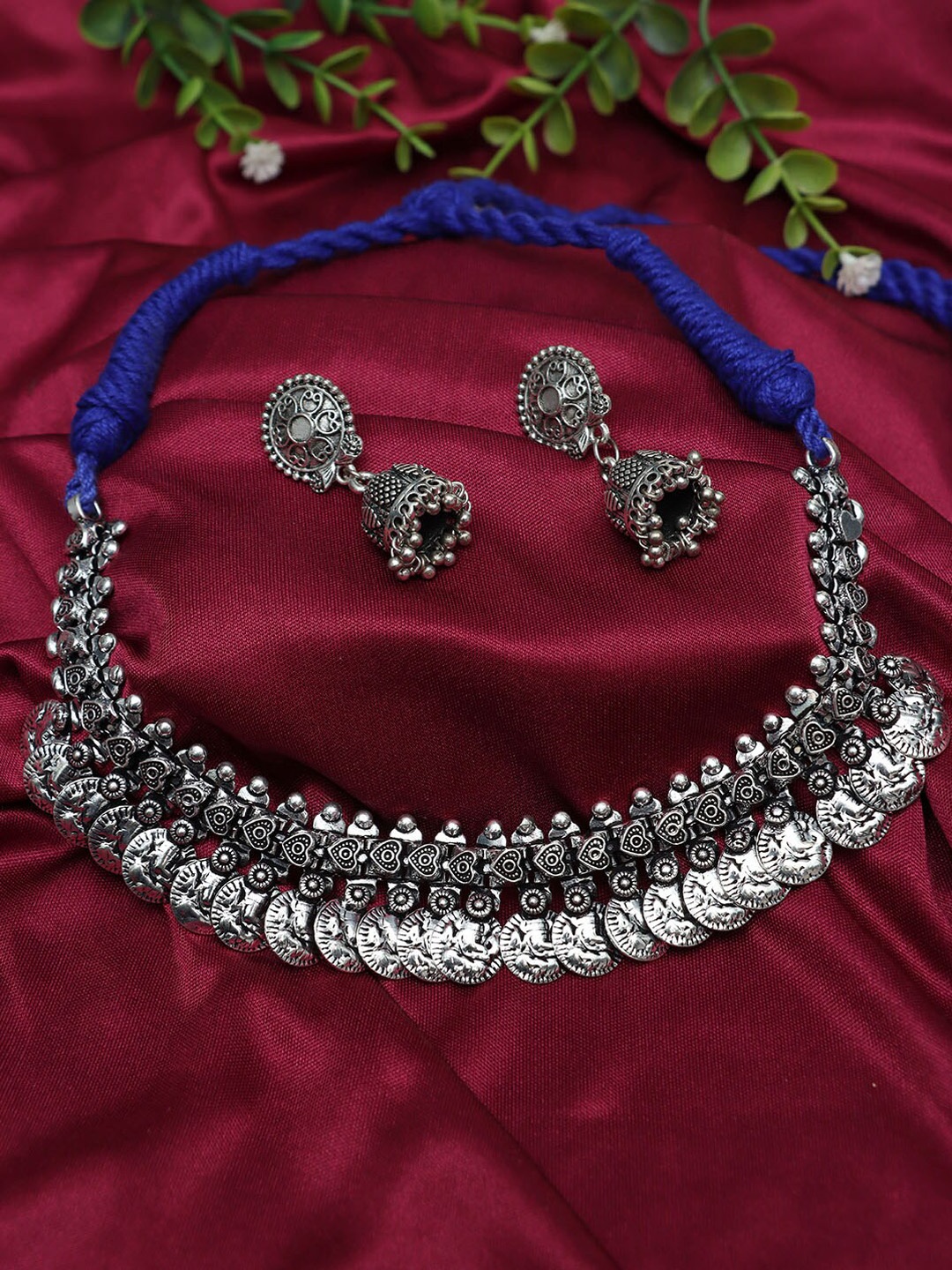 

Ozanoo Oxidised Silver-Plated Jewellery Set