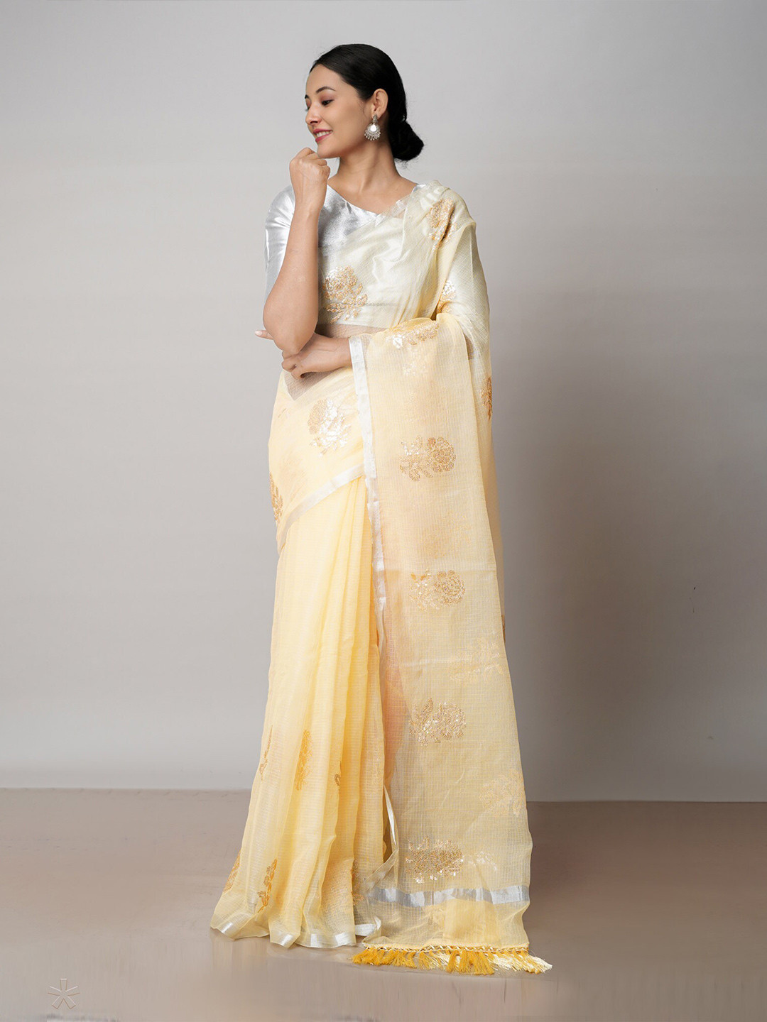 

Unnati Silks Floral Embroidered Pure Cotton Kota Saree, Orange