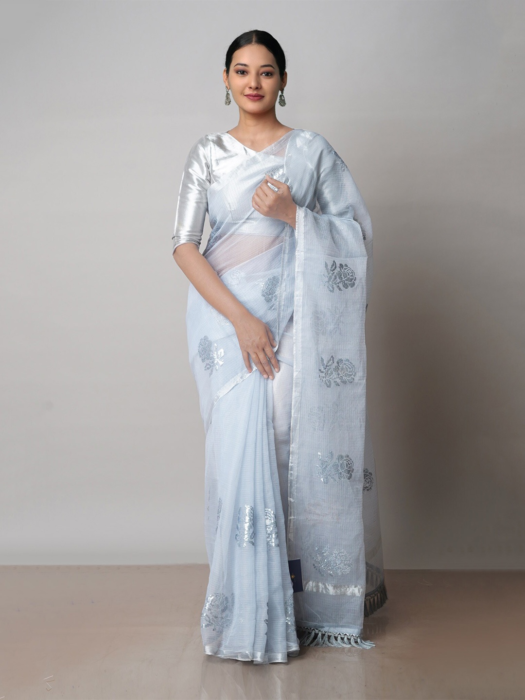 

Unnati Silks Floral Embroidered Pure Cotton Handloom Kota Saree, Grey