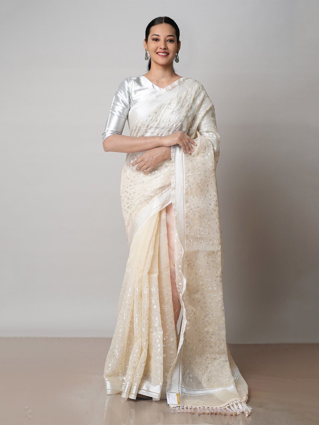 

Unnati Silks Floral Embroidered Zari Pure Cotton Kota Saree, Beige