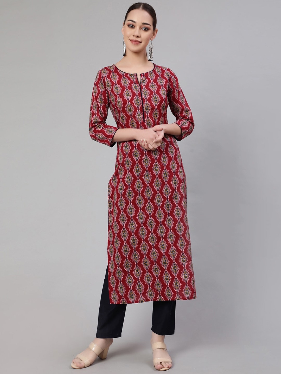 

Nayo Maroon & Blue Ethnic Motifs Printed Regular Pure Cotton Kurta With Trousers