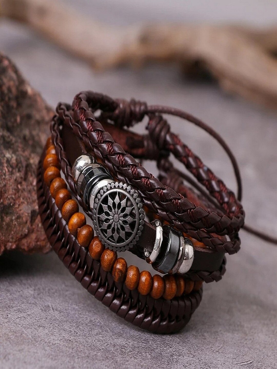 

UNIVERSITY TRENDZ Men Set Of 4 Wraparound Bracelet, Brown