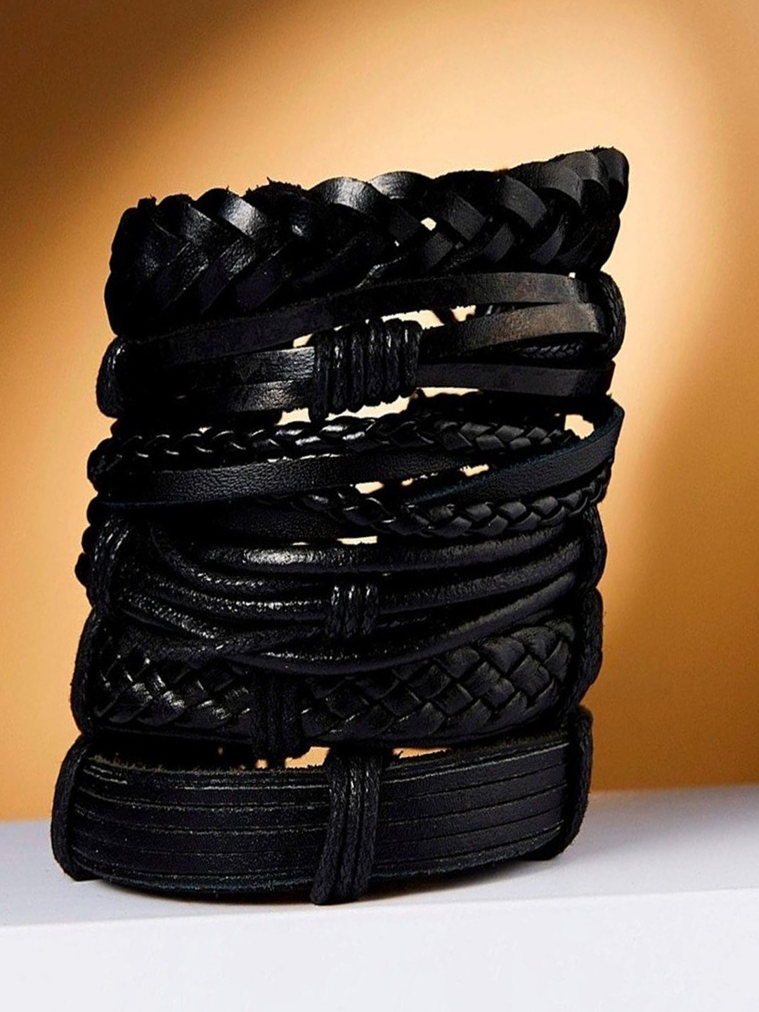 

UNIVERSITY TRENDZ Men Set Of 6 Leather Multistrand Bracelet, Black