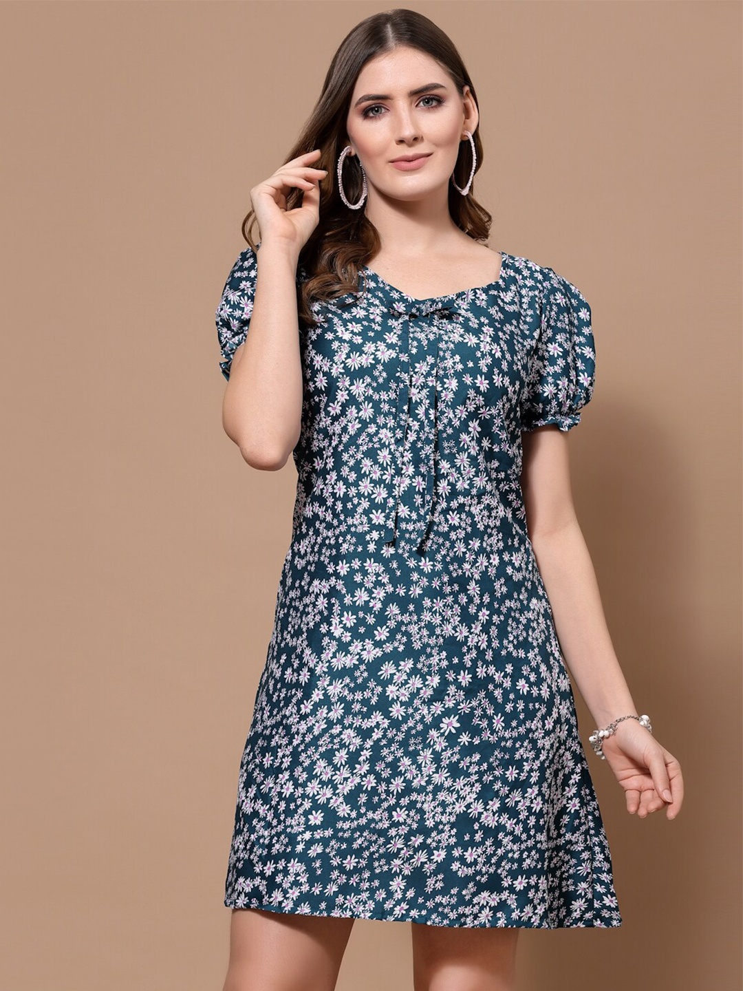 

Oomph! Green Floral Printed A-Line Dress