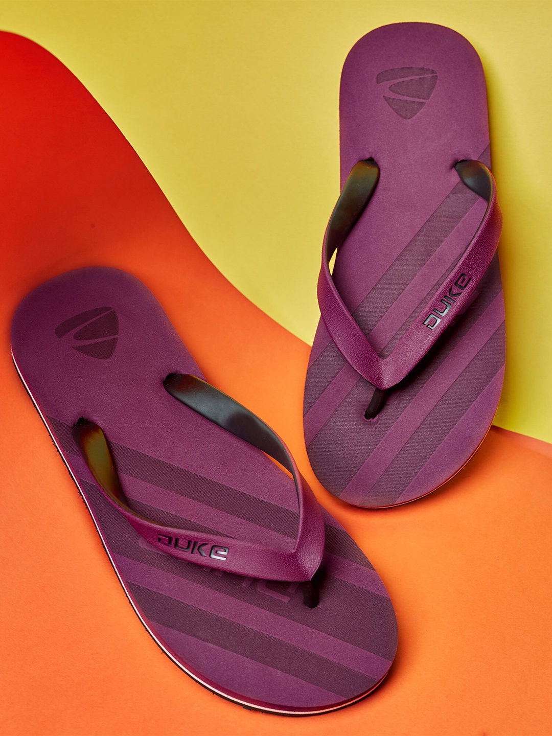 

Duke Men Striped Thong Flip-Flops, Maroon