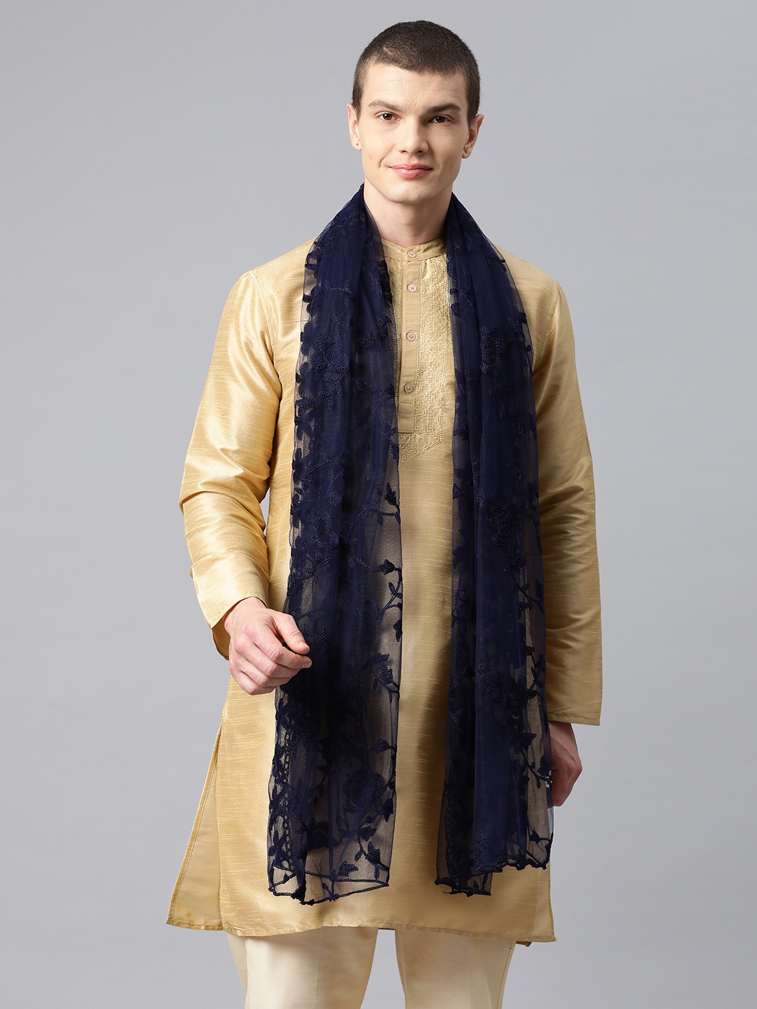 

WEAVERS VILLA Men Embroidered Dupatta, Navy blue