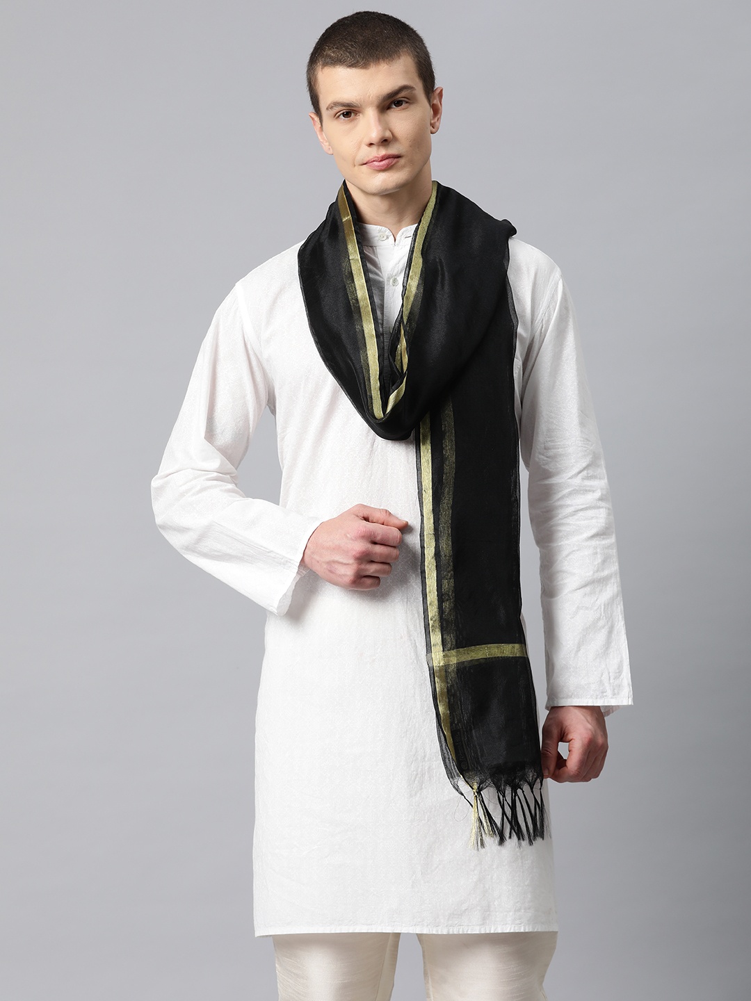 

WEAVERS VILLA Men Solid Cotton Silk Dupatta with Zari, Black