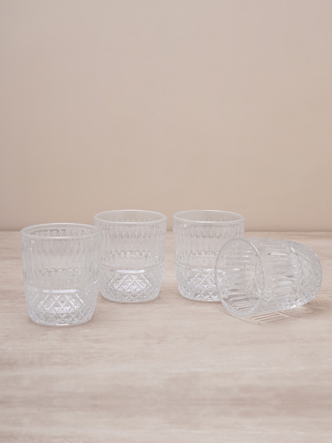 

Pure Home and Living 4-Pieces Transparent Clear Diamond Cut Drinking Glasses 350 ml Each
