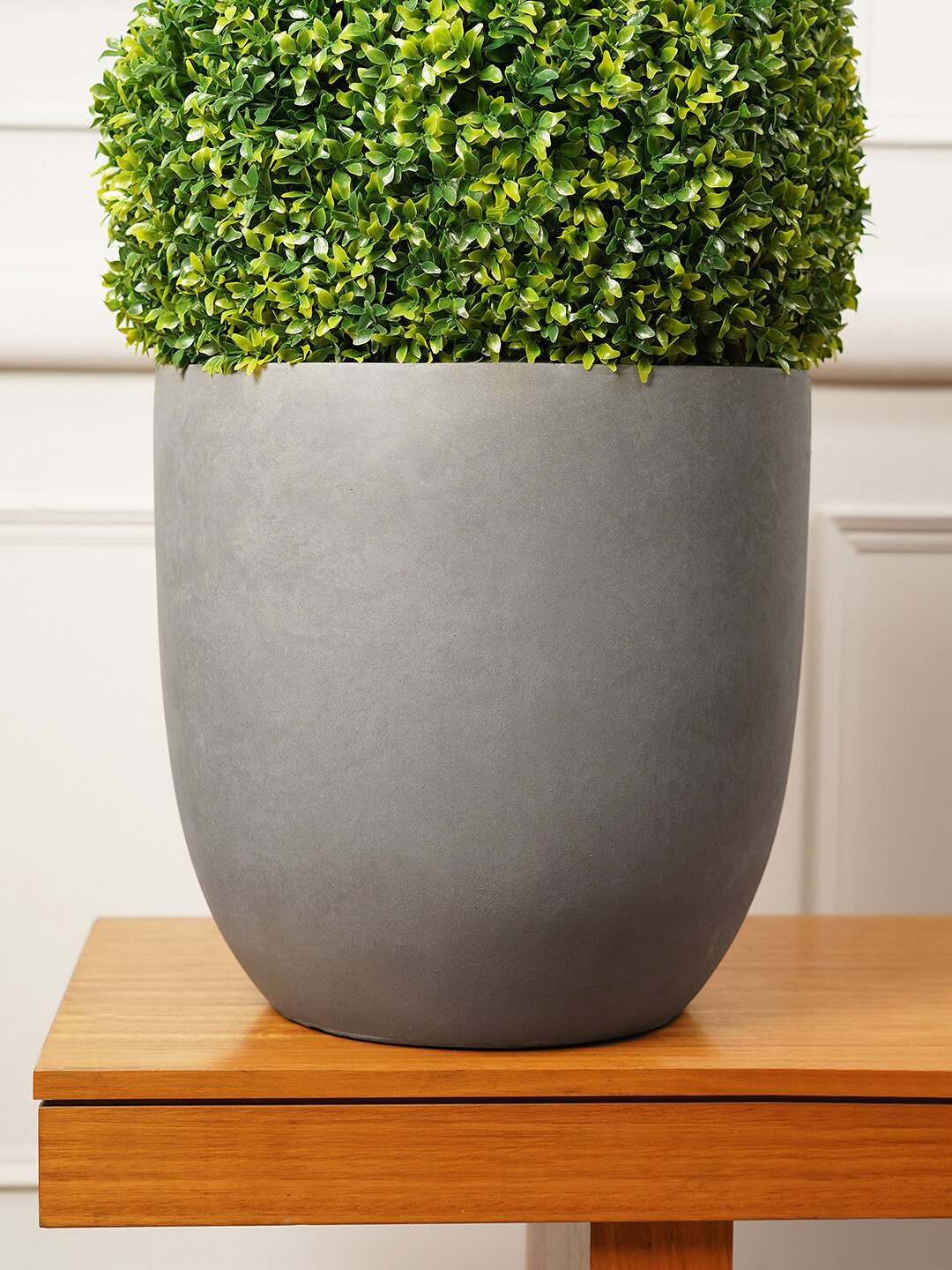 

Pure Home and Living Grey Polyfibre Clay Planter