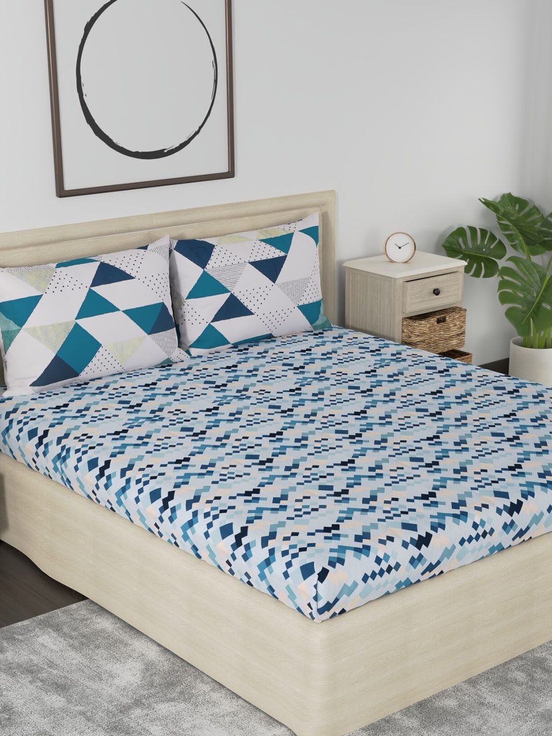 

Huesland Blue & Pink Geometric Cotton 186 TC Queen Bedsheet With 2 Pillow Covers