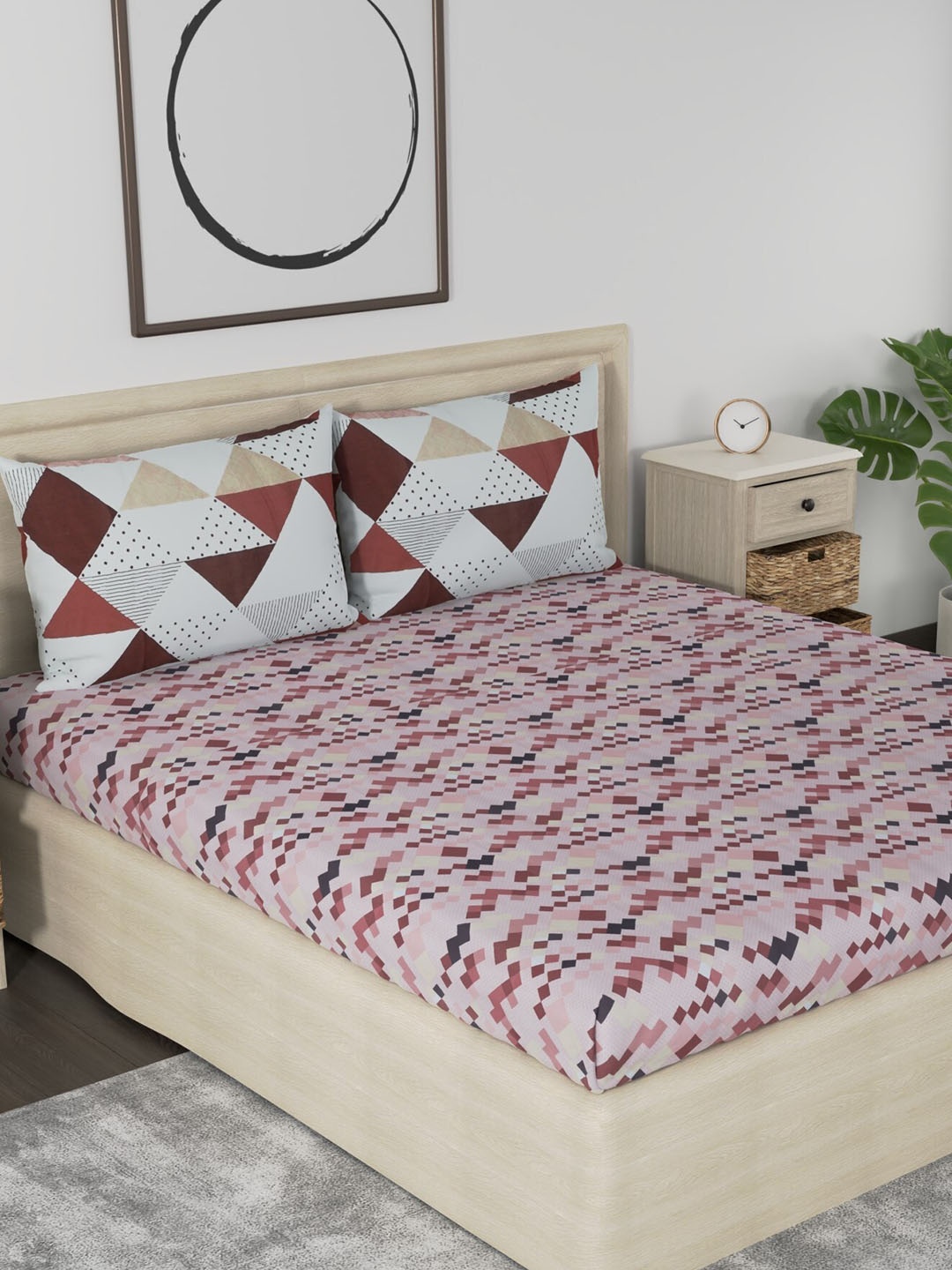 

Huesland Brown & Pink Geometric Cotton 186 TC Queen Bedsheet With 2 Pillow Covers
