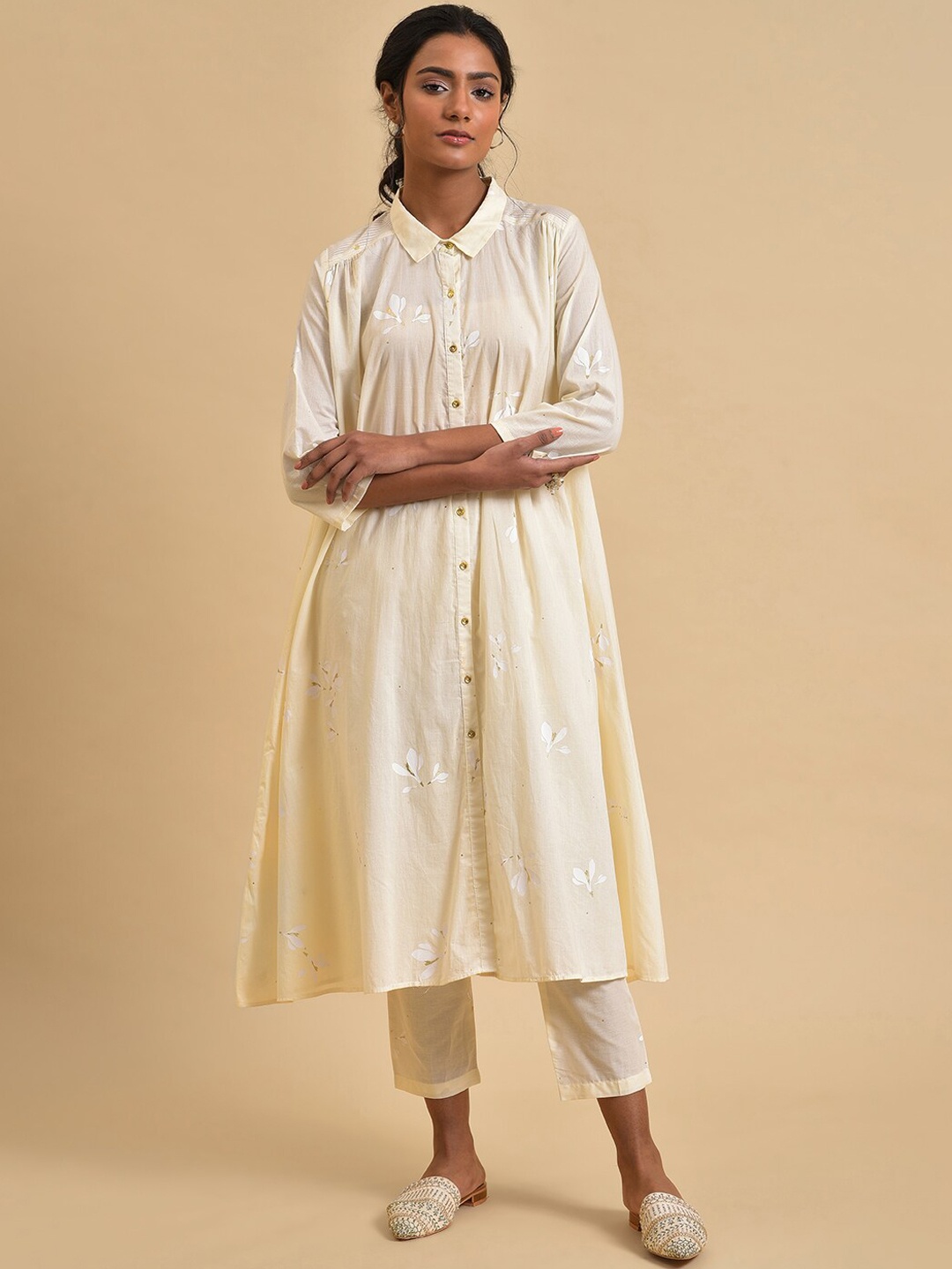 

W Floral Printed Shirt Collar Pure Cotton A-Line Kurta with Trousers, White