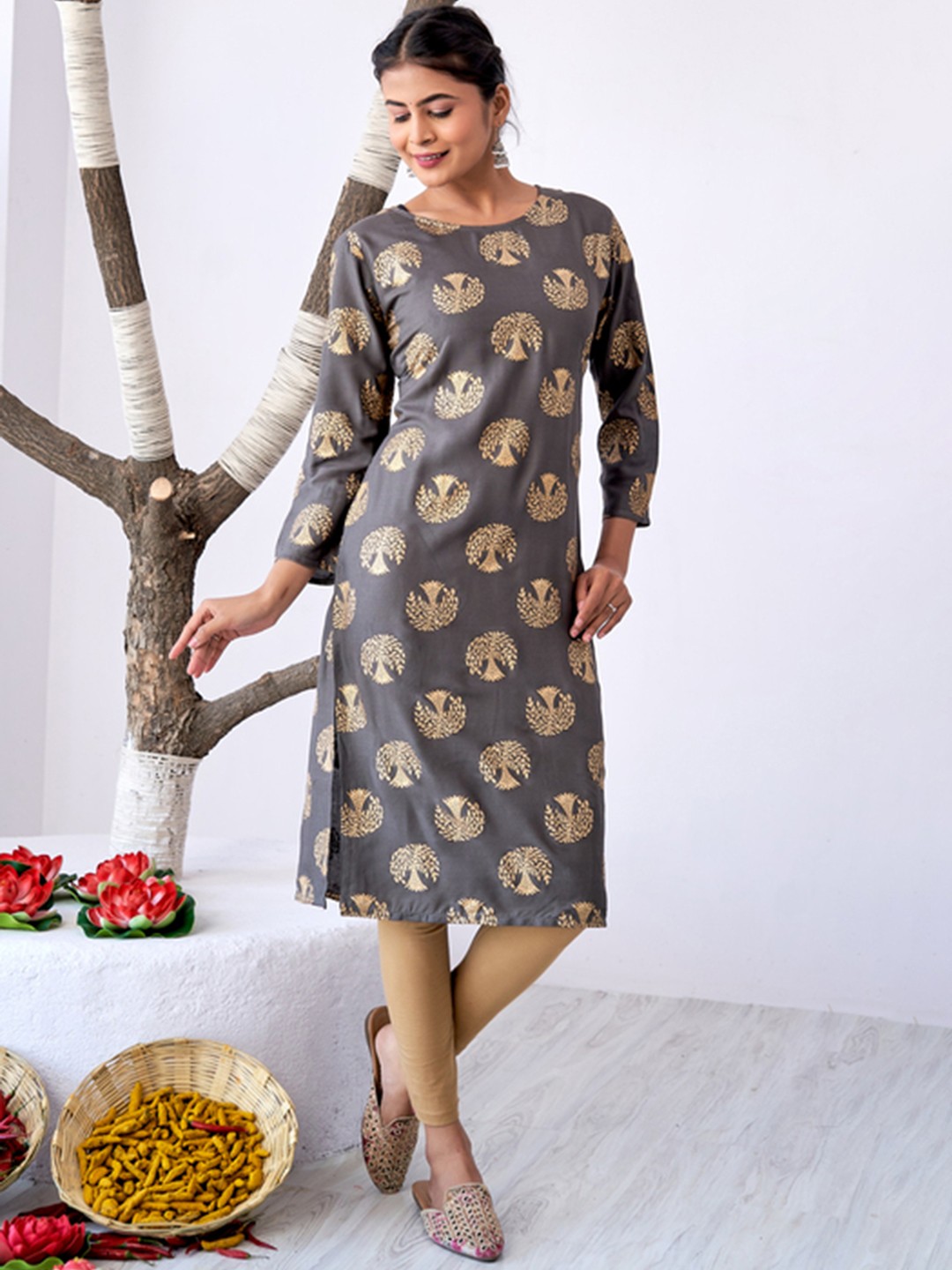 

SURHI Ethnic Motif Printed Straight Kurta, Grey