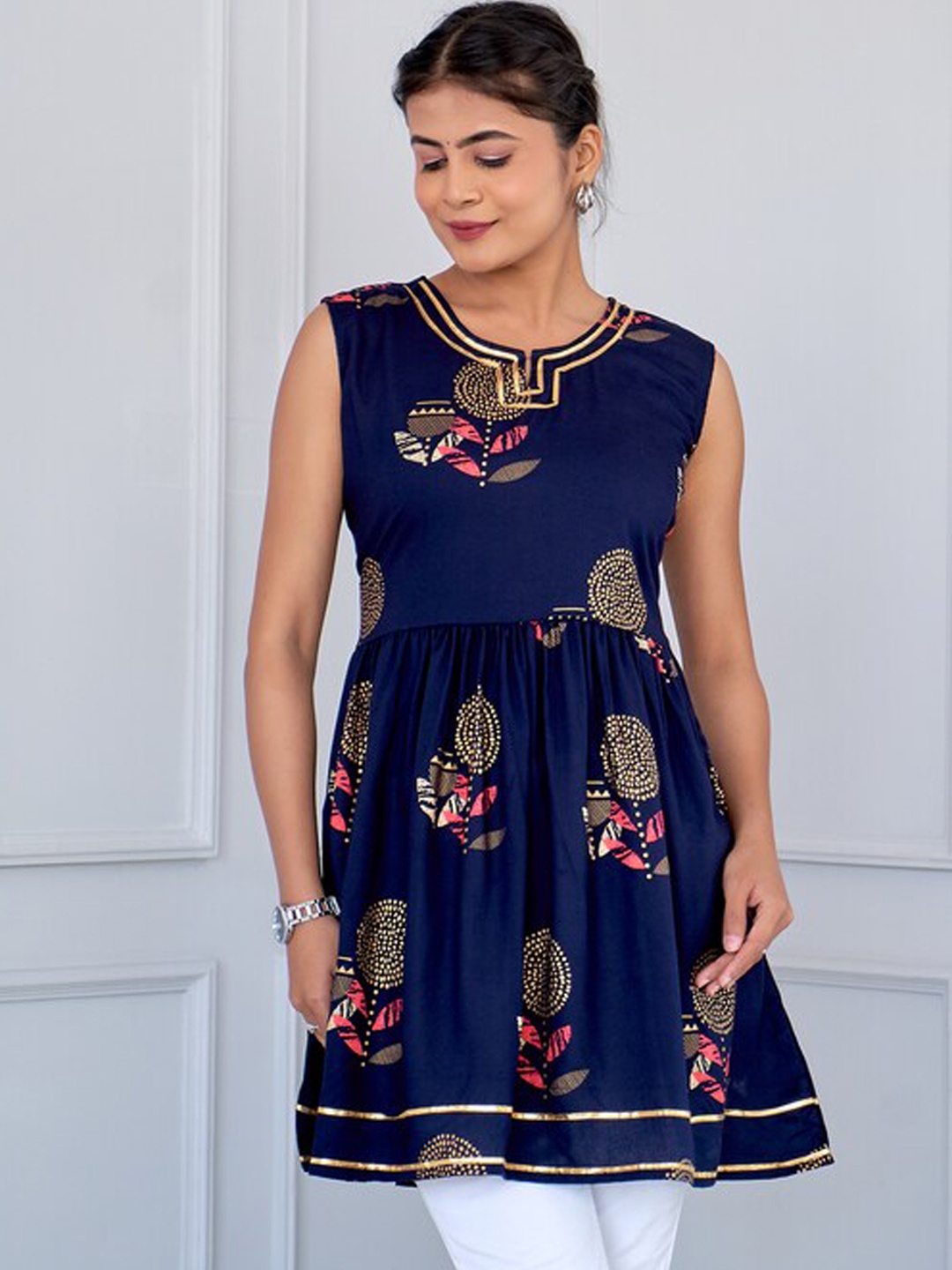 

SURHI Ethnic Motifs Printed Sleeveless Tunic, Blue