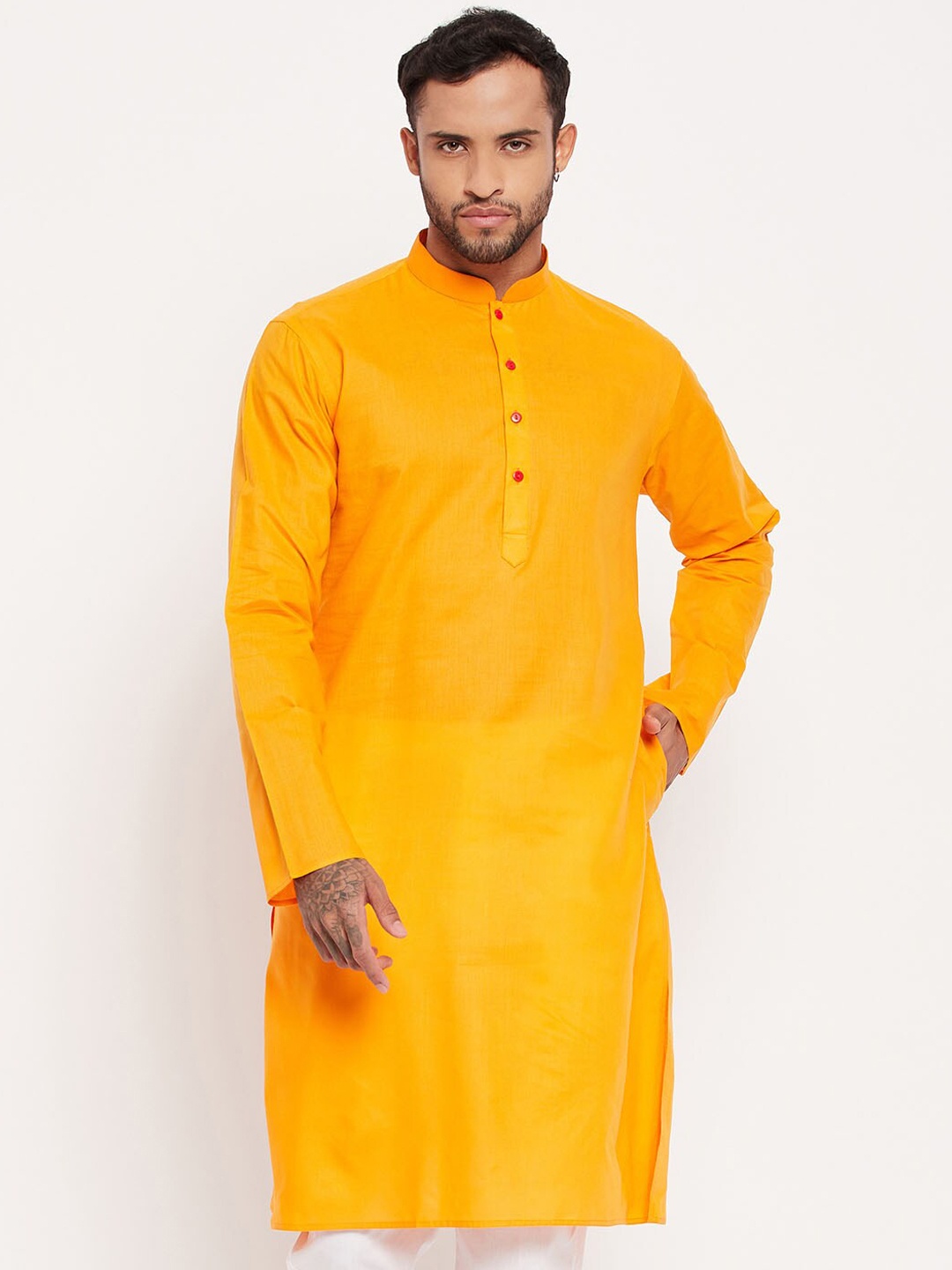 

VASTRAMAY Mandarin Collar Cotton Blend Kurta, Orange