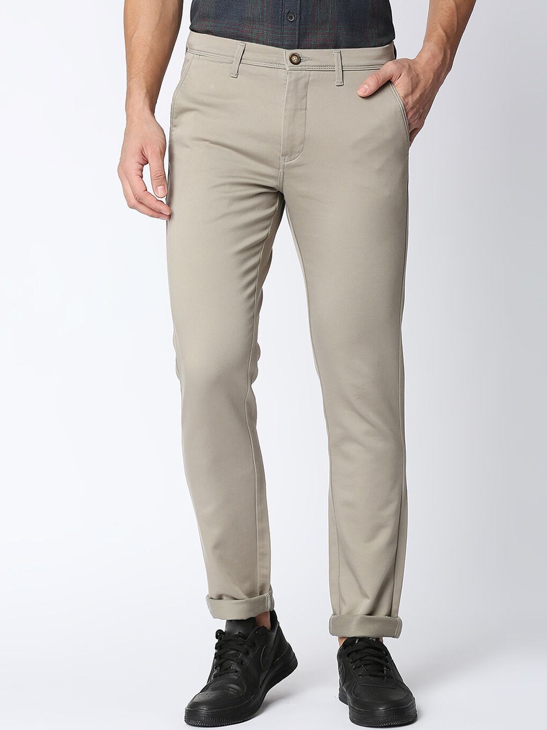 

DRAGON HILL Men Mid-Rise Slim Fit Cotton Chinos, Beige