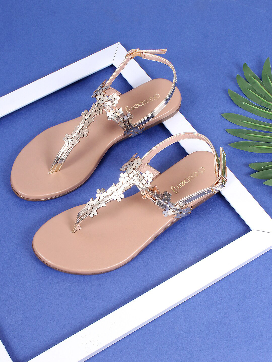 

DressBerry Gold-Toned Embellished T-Strap Flats