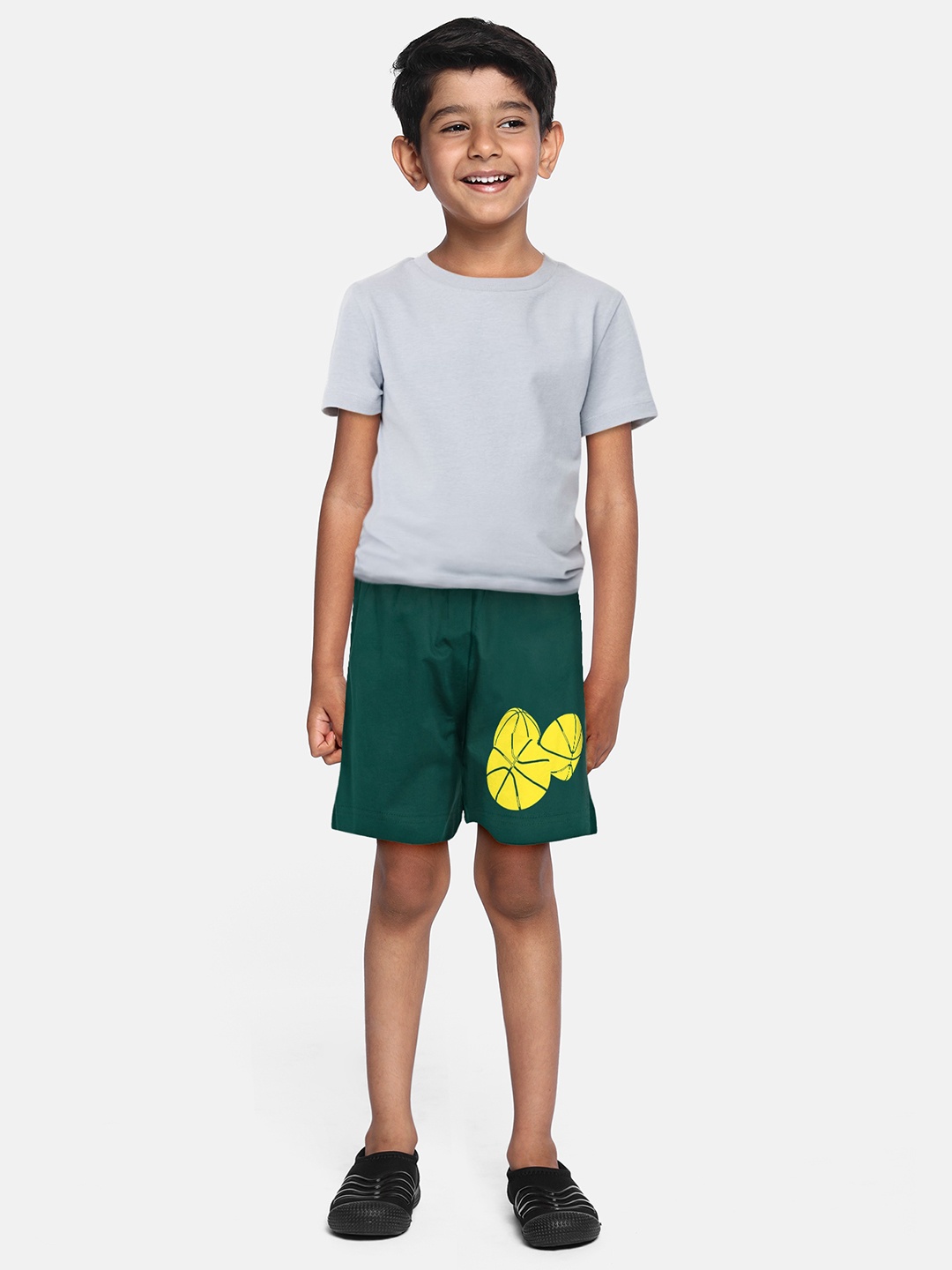 

A.T.U.N. Boys Graphic Printed Mid Rise Cotton Shorts, Green