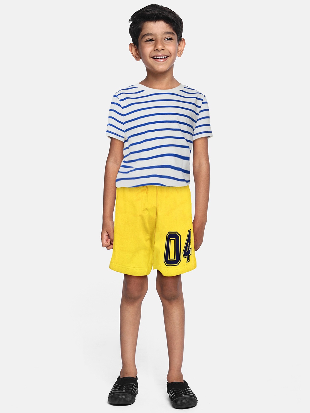 

A.T.U.N. Boys Typography Printed Cotton Shorts, Yellow