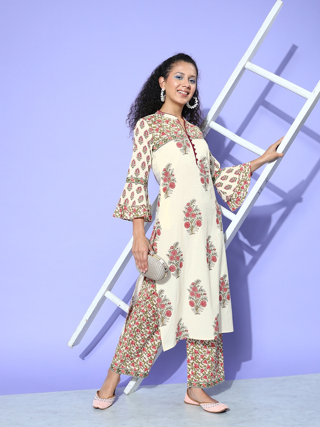 

all about you Cream-Coloured Floral Printed Pure Cotton Kurta With Trousers