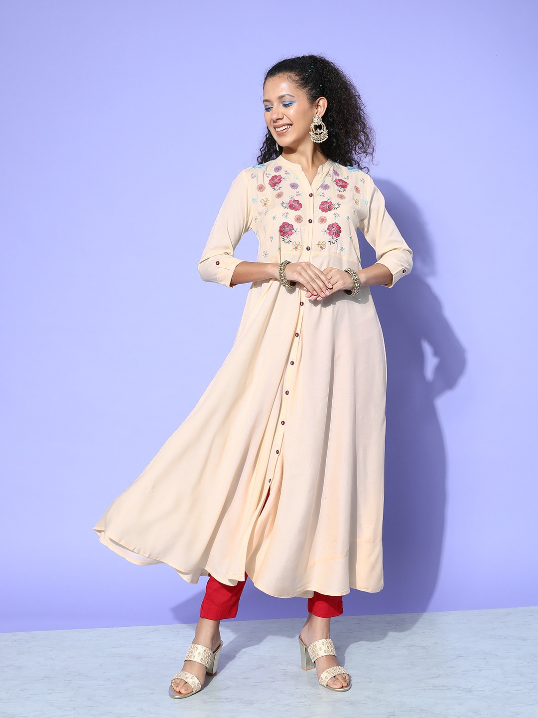 

all about you Women Floral Embroidered Anarkali Kurta, Cream