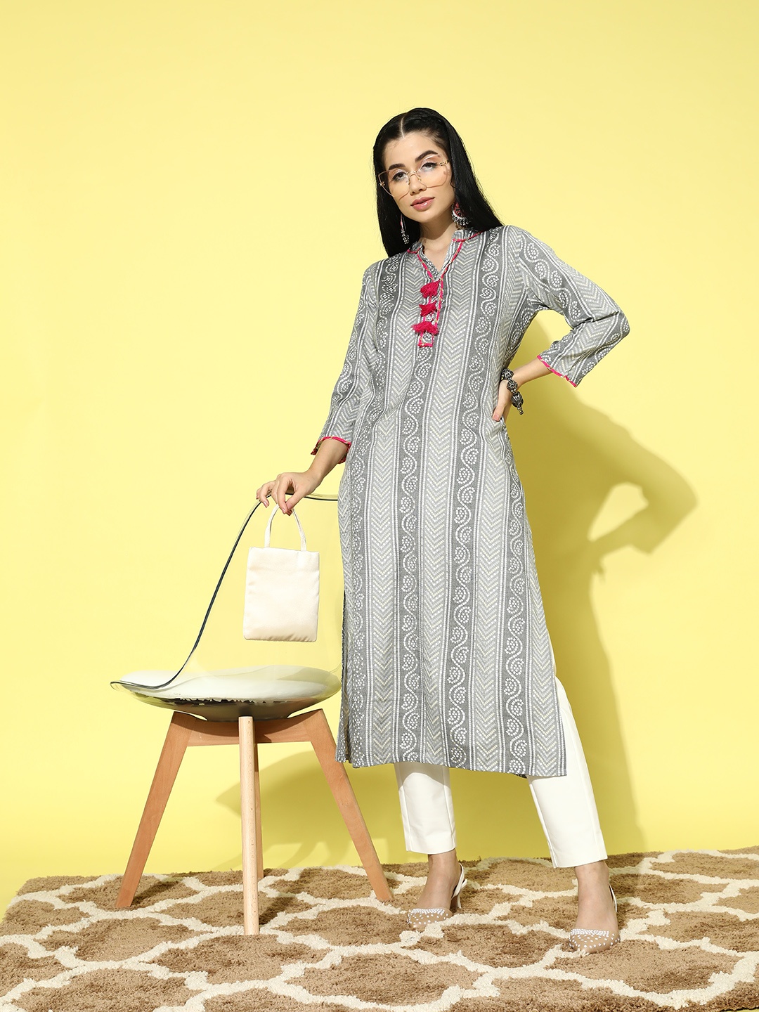 

all about you Women Bandhani Printed Gotta Patti Liva Kurta, Grey