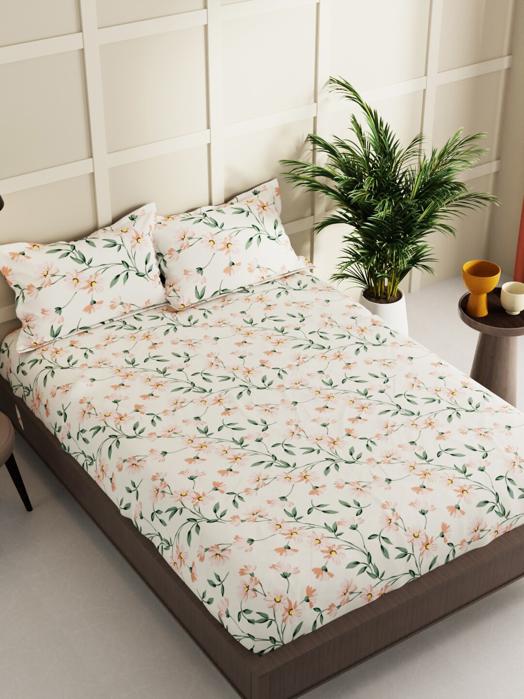 

BIANCA La-Vogue Cream-Coloured & Green Printed 152 TC Queen Bedsheet & 2 Pillow Covers