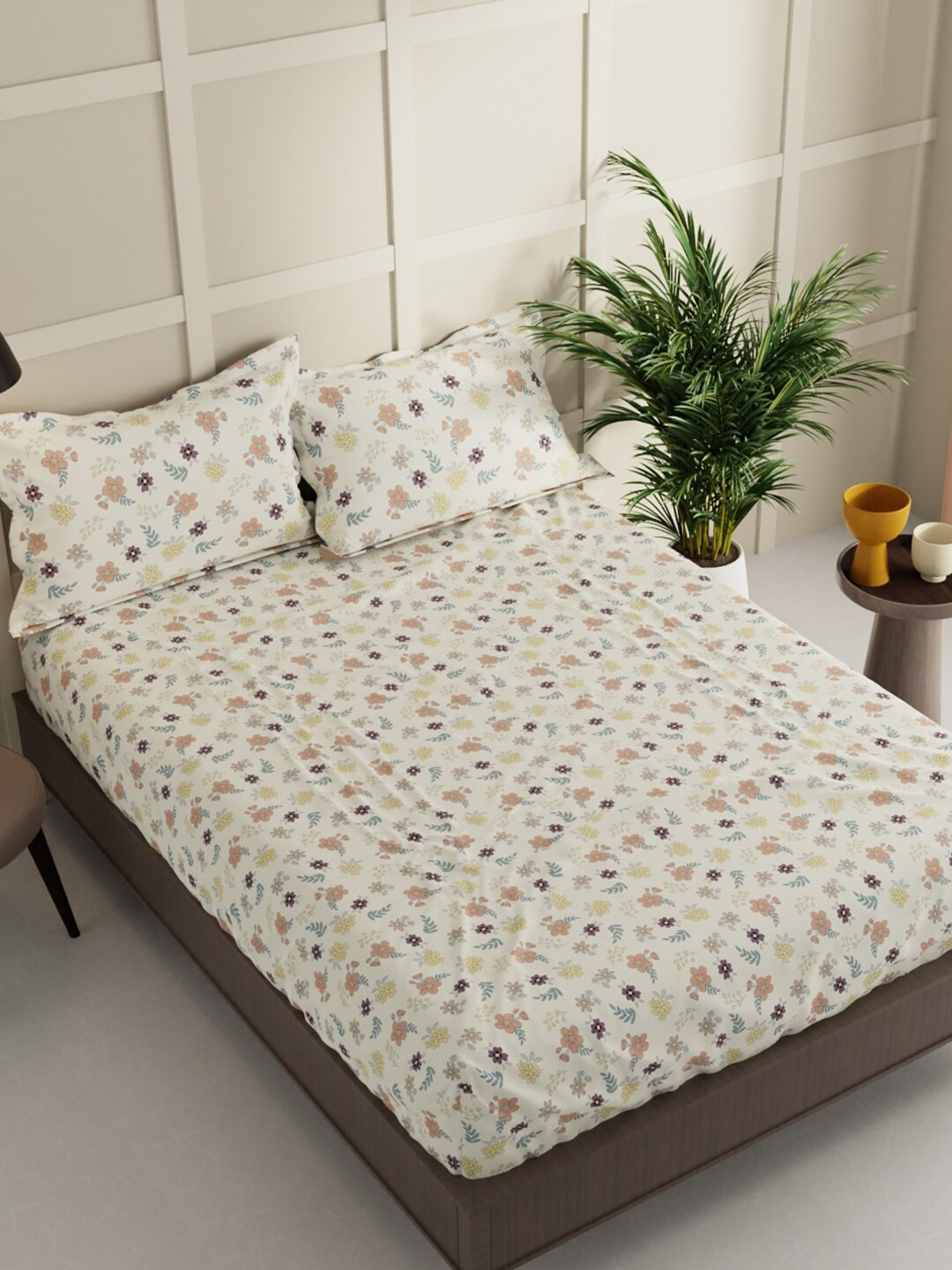 

BIANCA La-Vogue Cream-Coloured & Yellow Printed 152 TC Queen Bedsheet & 2 Pillow Covers