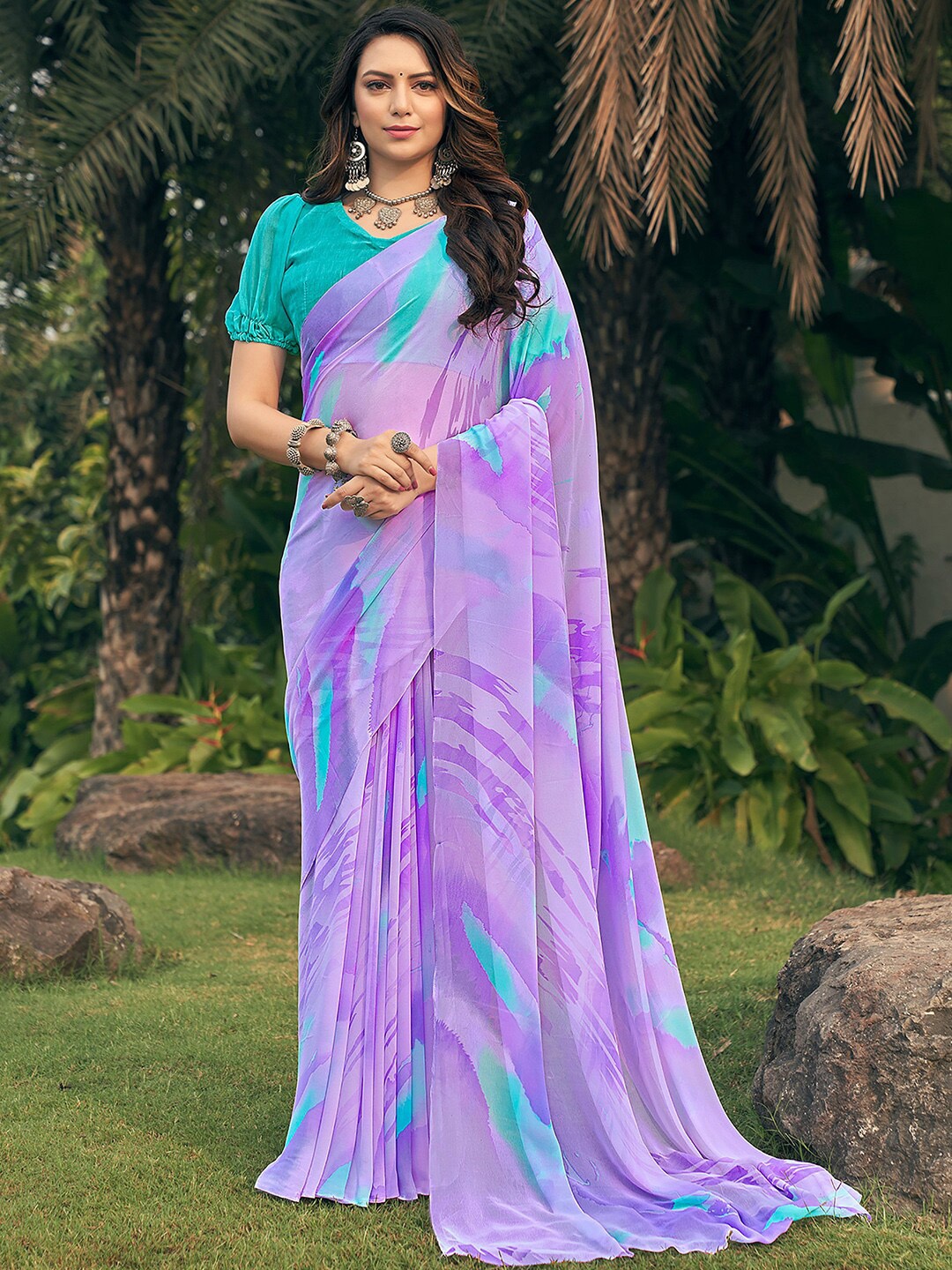 

Kasak Abstract Printed Pure Georgette Saree, Purple