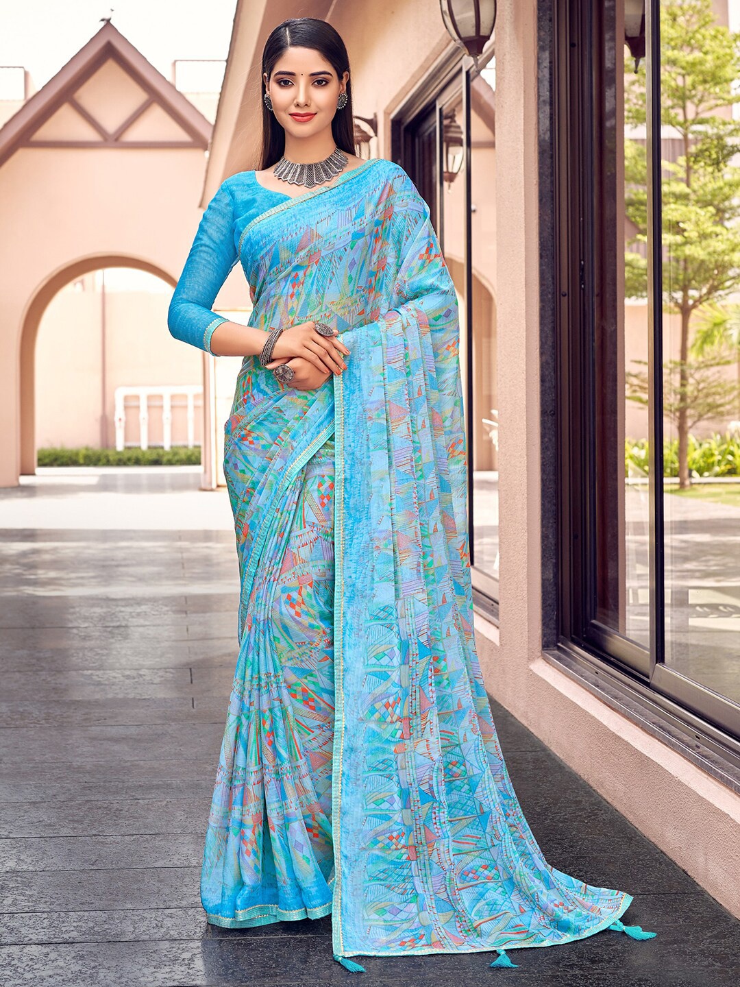 

Kasak Abstract Printed Gotta Patti Pure Chiffon Saree, Blue