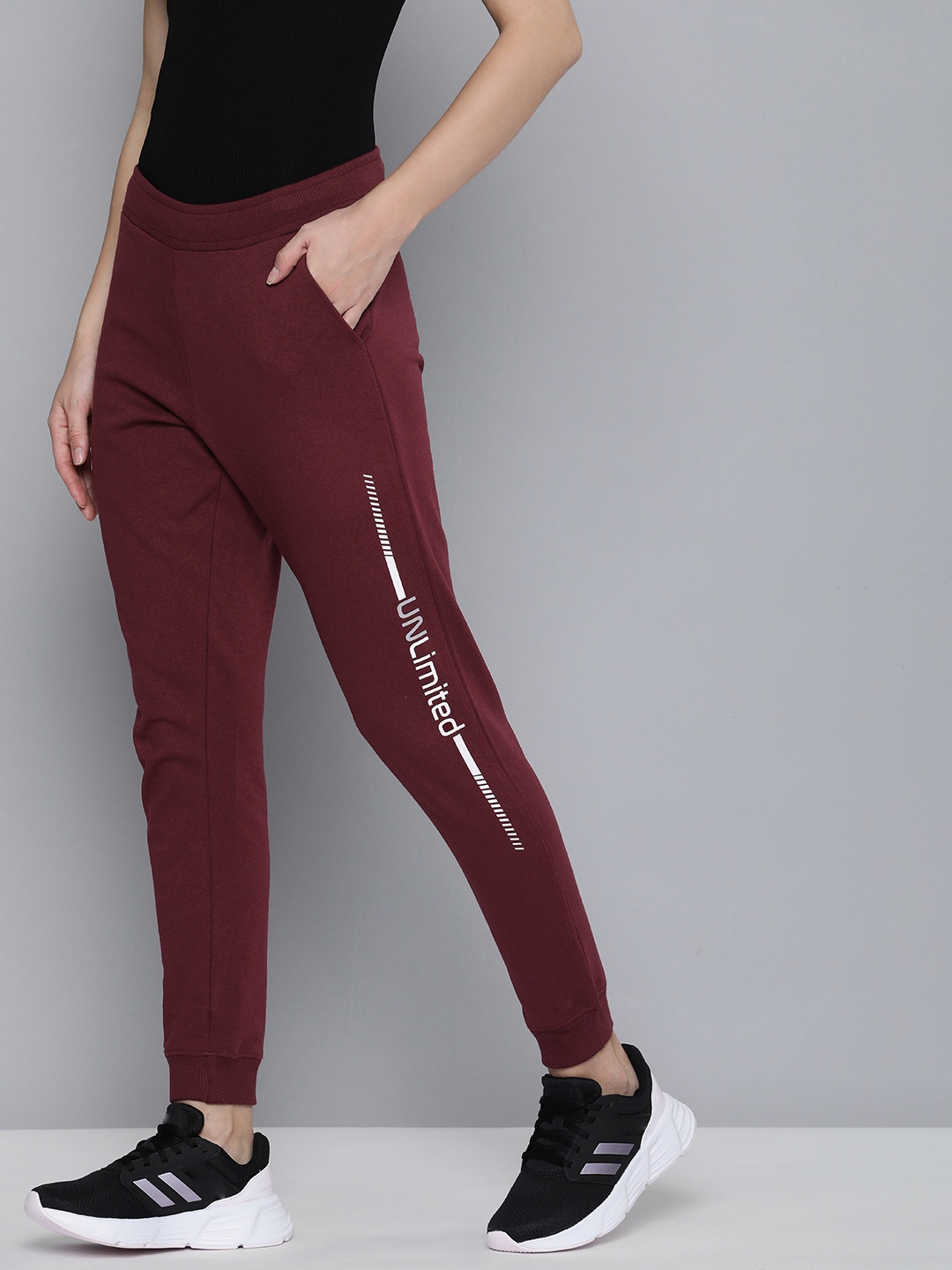 

HRX by Hrithik Roshan Women Typography Regular Fit Joggers, Brown