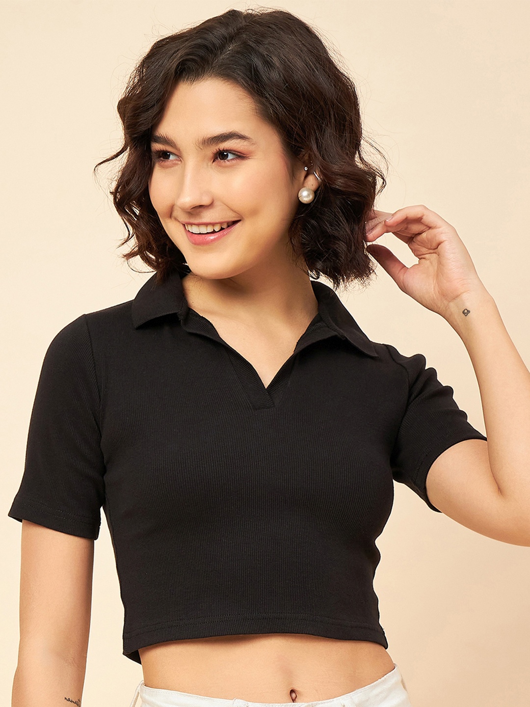 

High Star Black Shirt Collar Short Sleeves Self-design Pure Cotton Crop Fitted Top