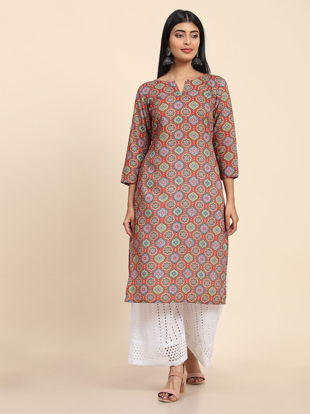 

AVANSHEE Notched Neck Ethnic Motifs Printed Straight Kurta, Orange