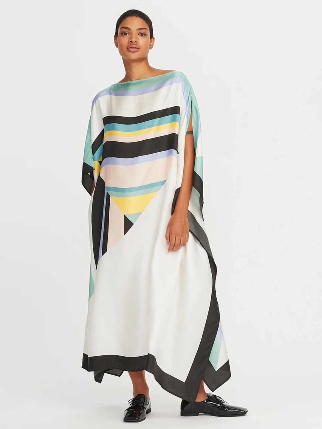 

Navvi Striped Batwing Sleeve Satin Kaftan Maxi Dress, White