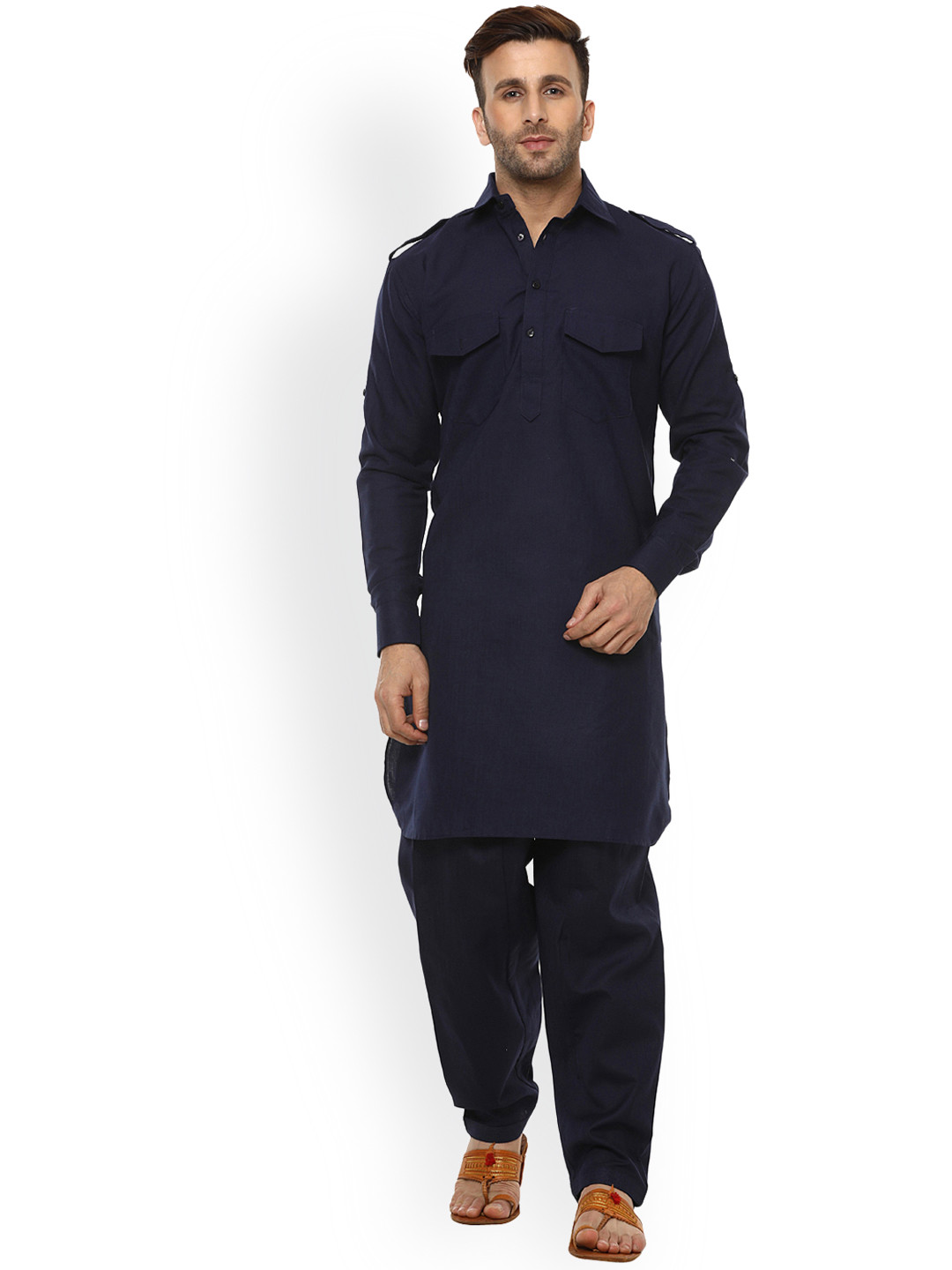 

Hangup Men Blue Solid Kurta Pyjama