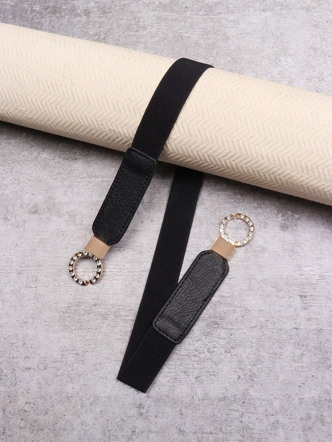 

Berrylush Women Black & Gold-Toned PU Slim Belt With Interlock