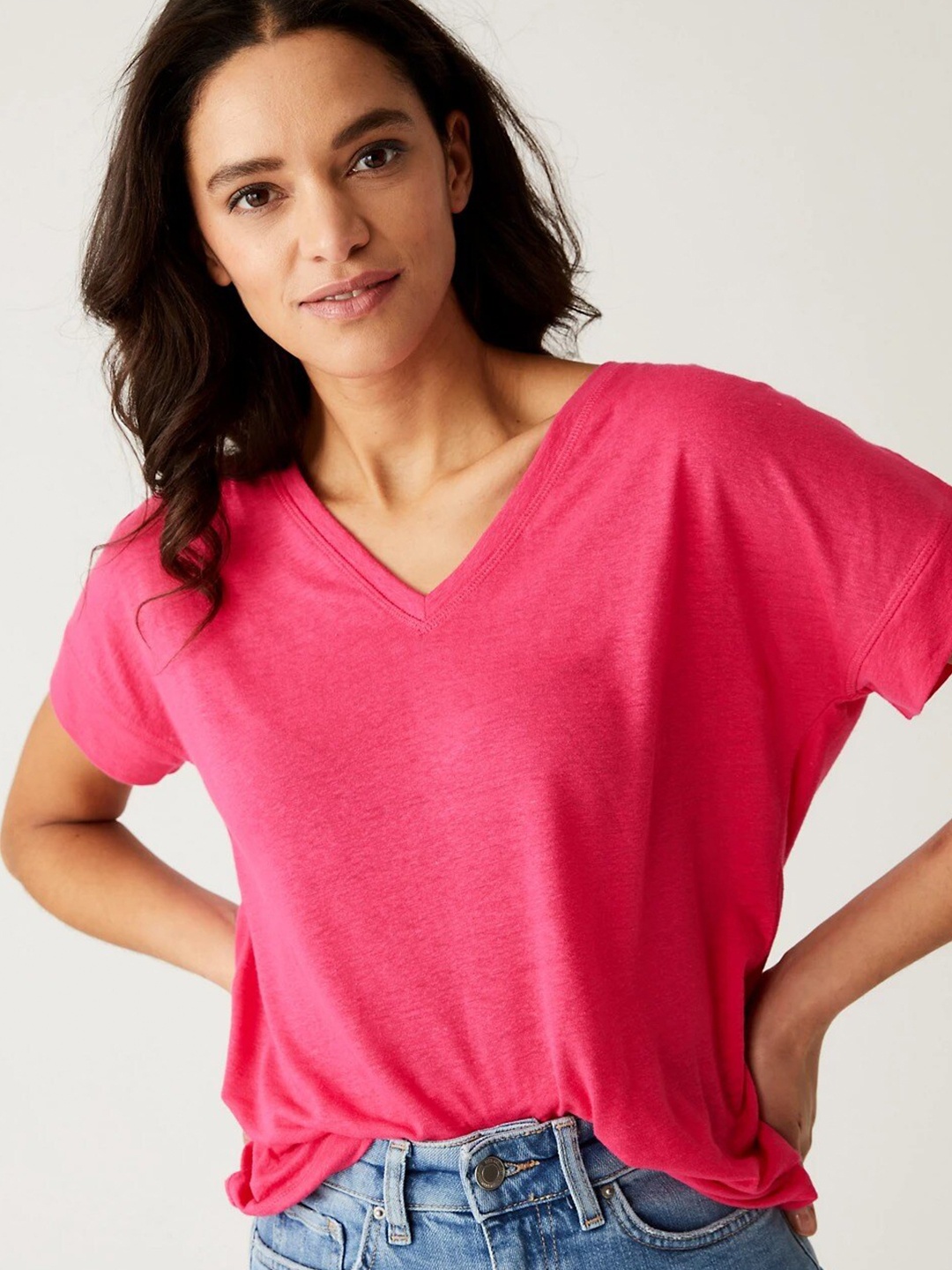 

Marks & Spencer V-Neck Extended Sleeves T-shirt, Pink