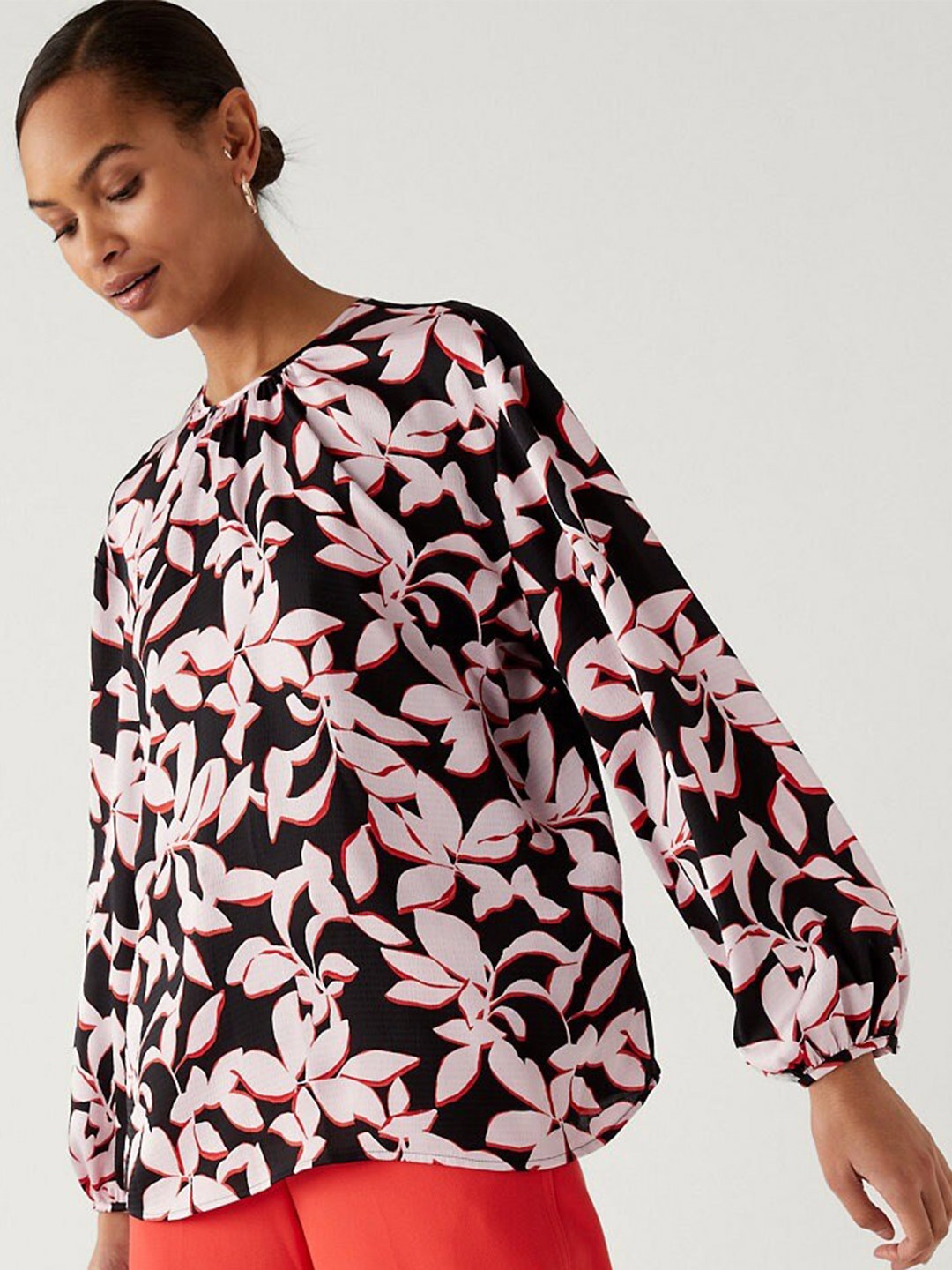 

Marks & Spencer Floral Printed Round Neck Puff Sleeves Top, Black