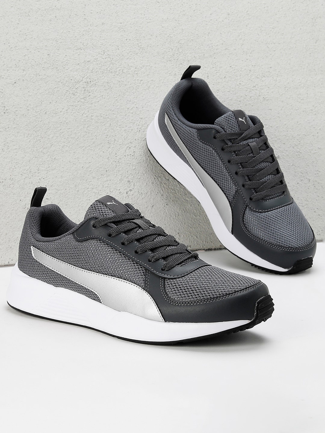 

Puma Men Count 2.0 Sneakers, Grey