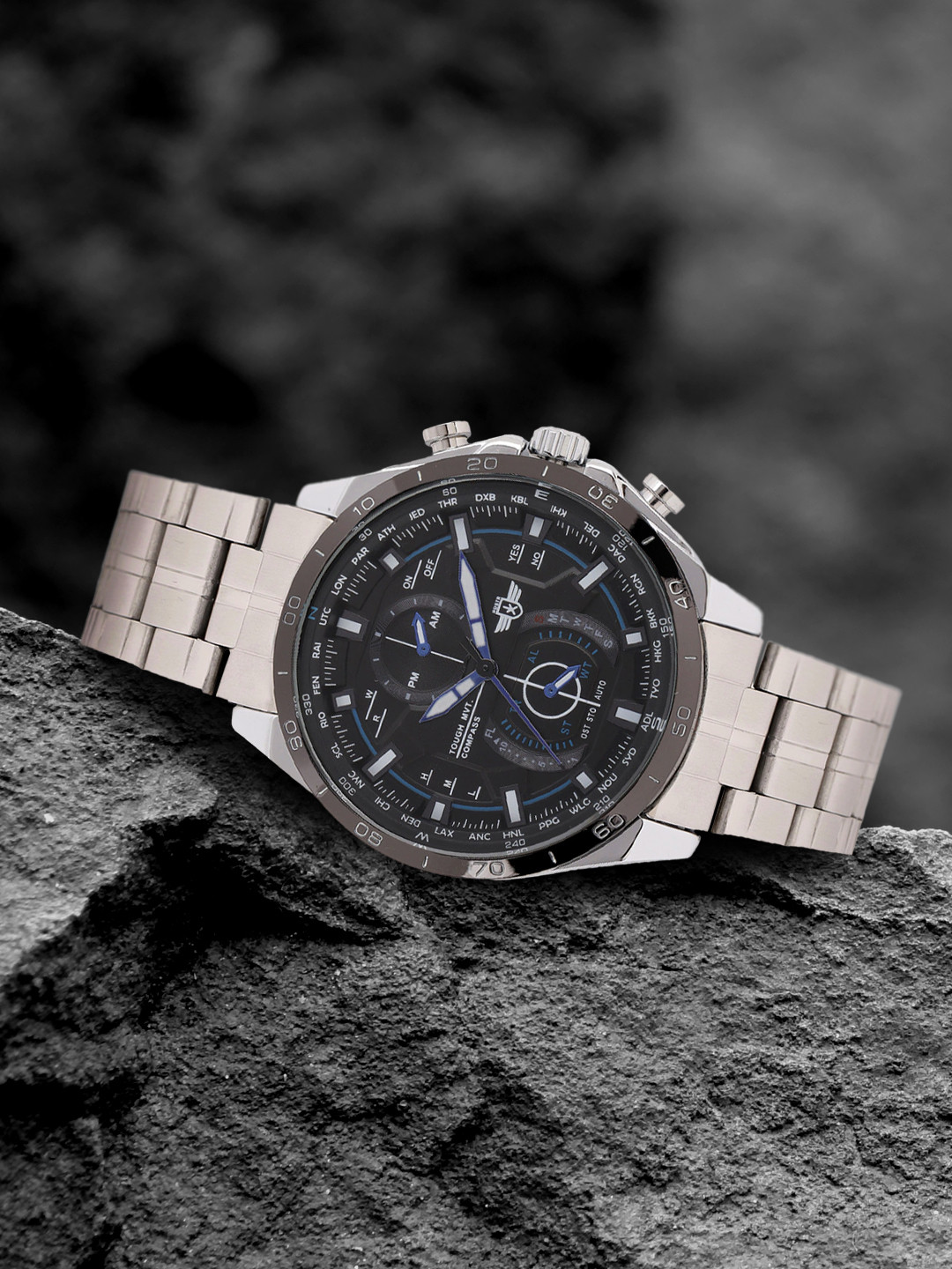 

Roadster Men Black Analogue Watch