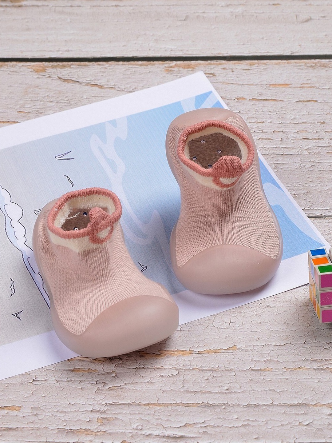 

POPLINS Infants Ankle Length Cotton Skidder Socks, Rose