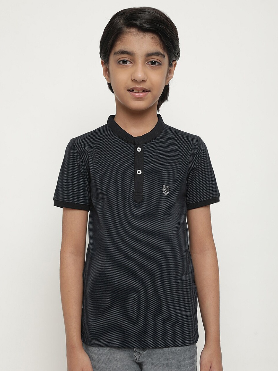 

Octave Boys Self Design Henley Neck Cotton T-shirt, Navy blue
