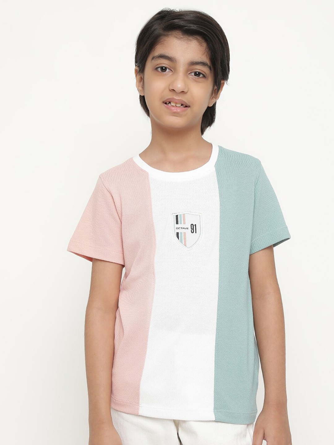 

Octave Boys Colourblocked Round Neck Cotton T-shirt, Pink