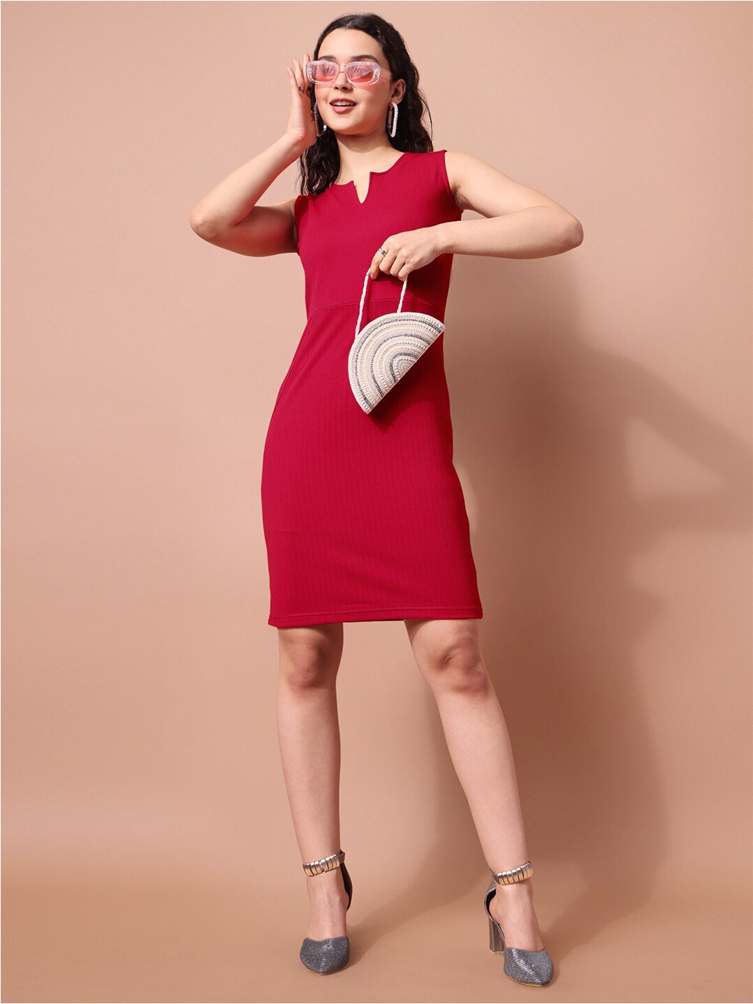 

PURVAJA Round Neck Sleeveless Sheath Dress, Red