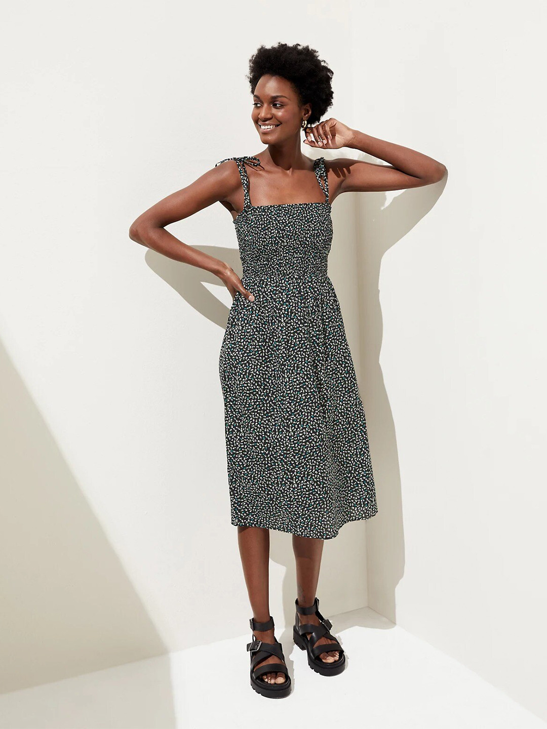 

Marks & Spencer Floral Printed Cotton Shoulder Straps Fit & Flare Midi Dress, Black