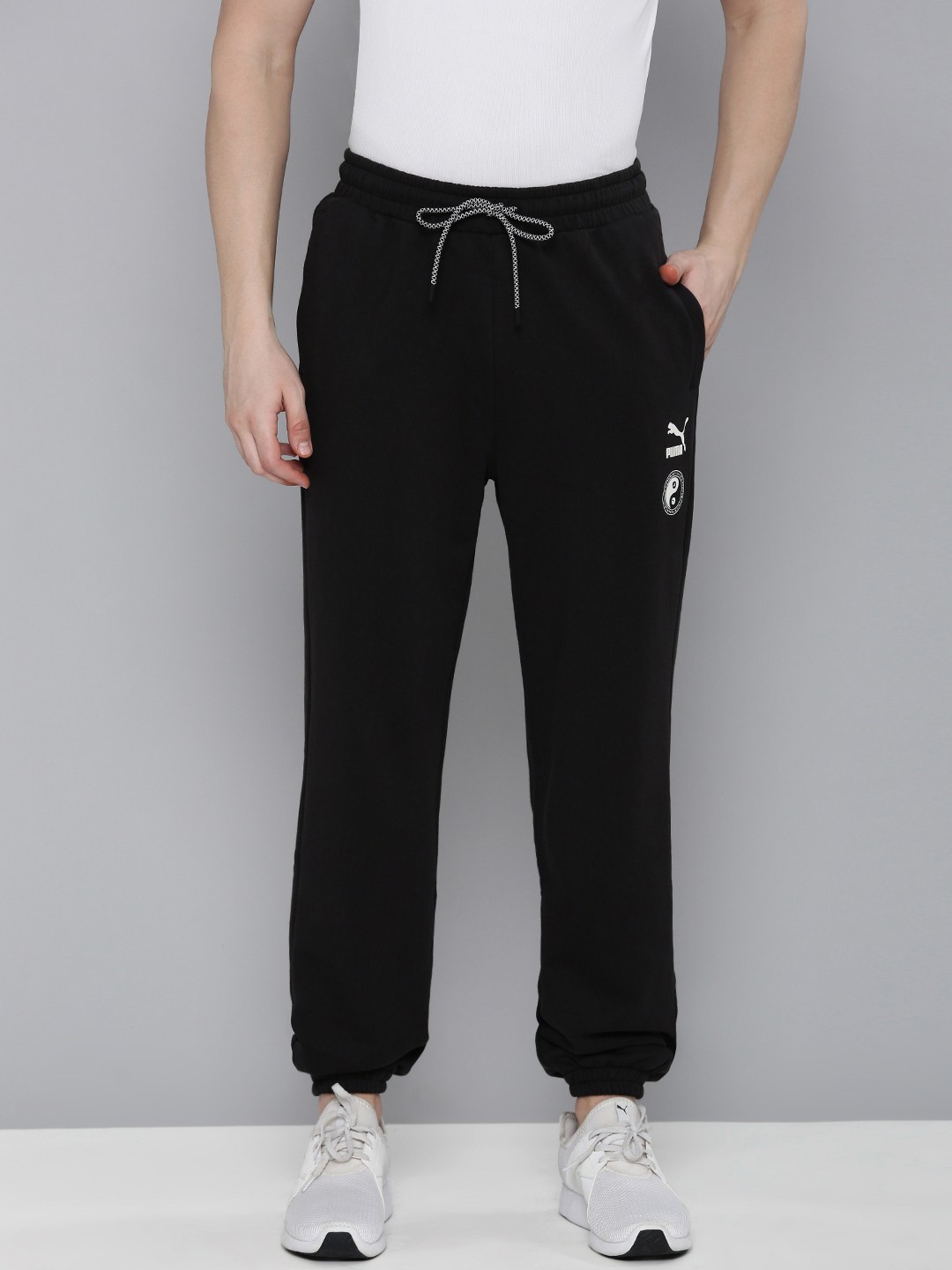 

PUMA X Staple Men Mid-Rise Relaxed Fit Cotton Outdoor Joggers, Black