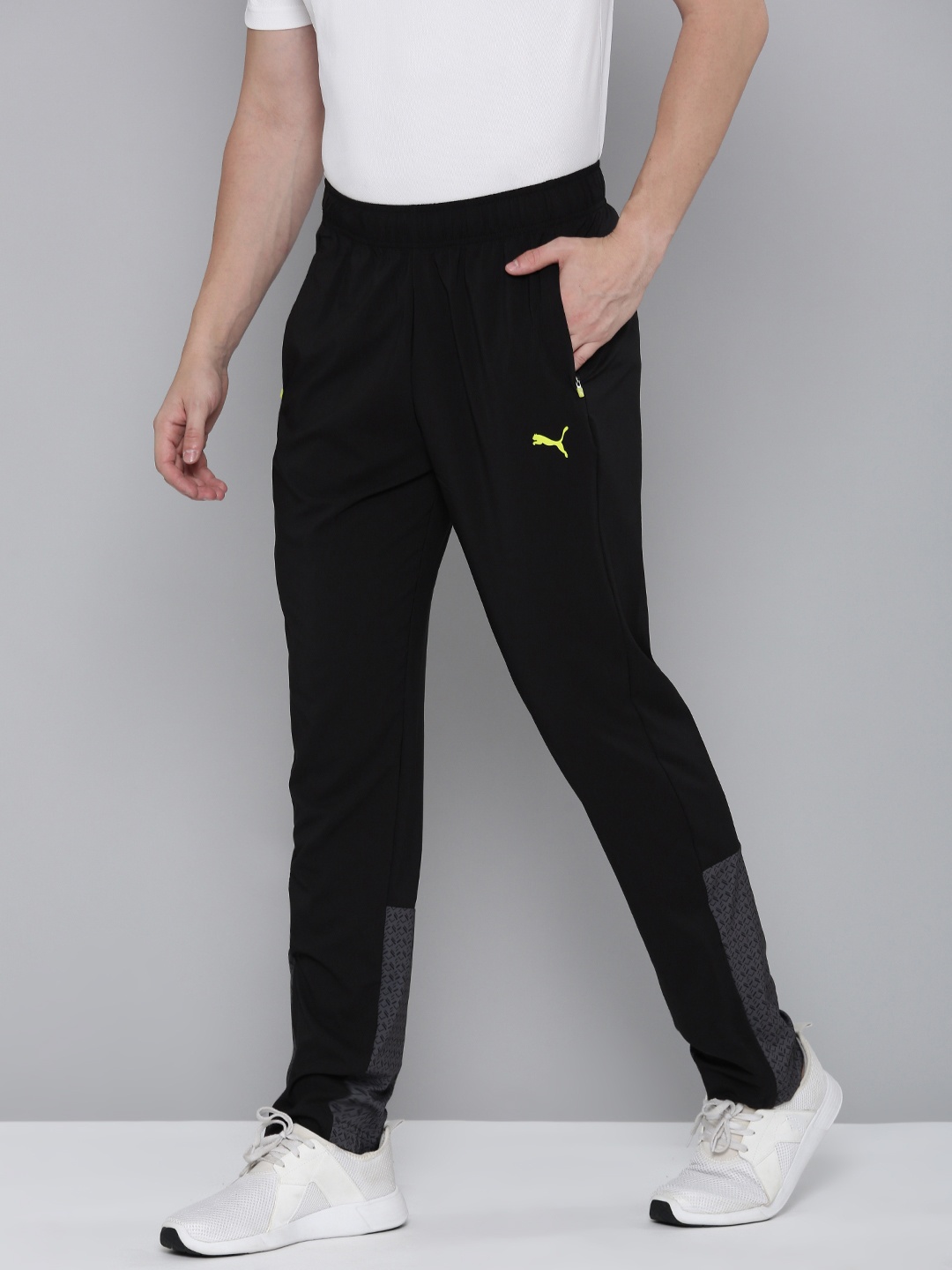 

one8 x PUMA Virat Kohli Woven Men Dry Cell Slim Fit Training Track Pants, Black