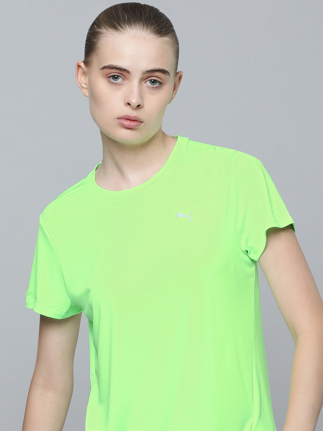 

Puma Women Run Favorite Checked Dry Cell Running T-Shirt, Green