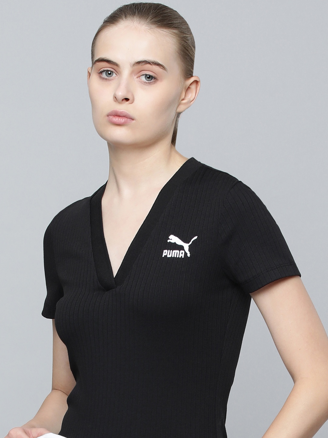 

Puma Women Black V-Neck Slim Fit Sustainable T-shirt