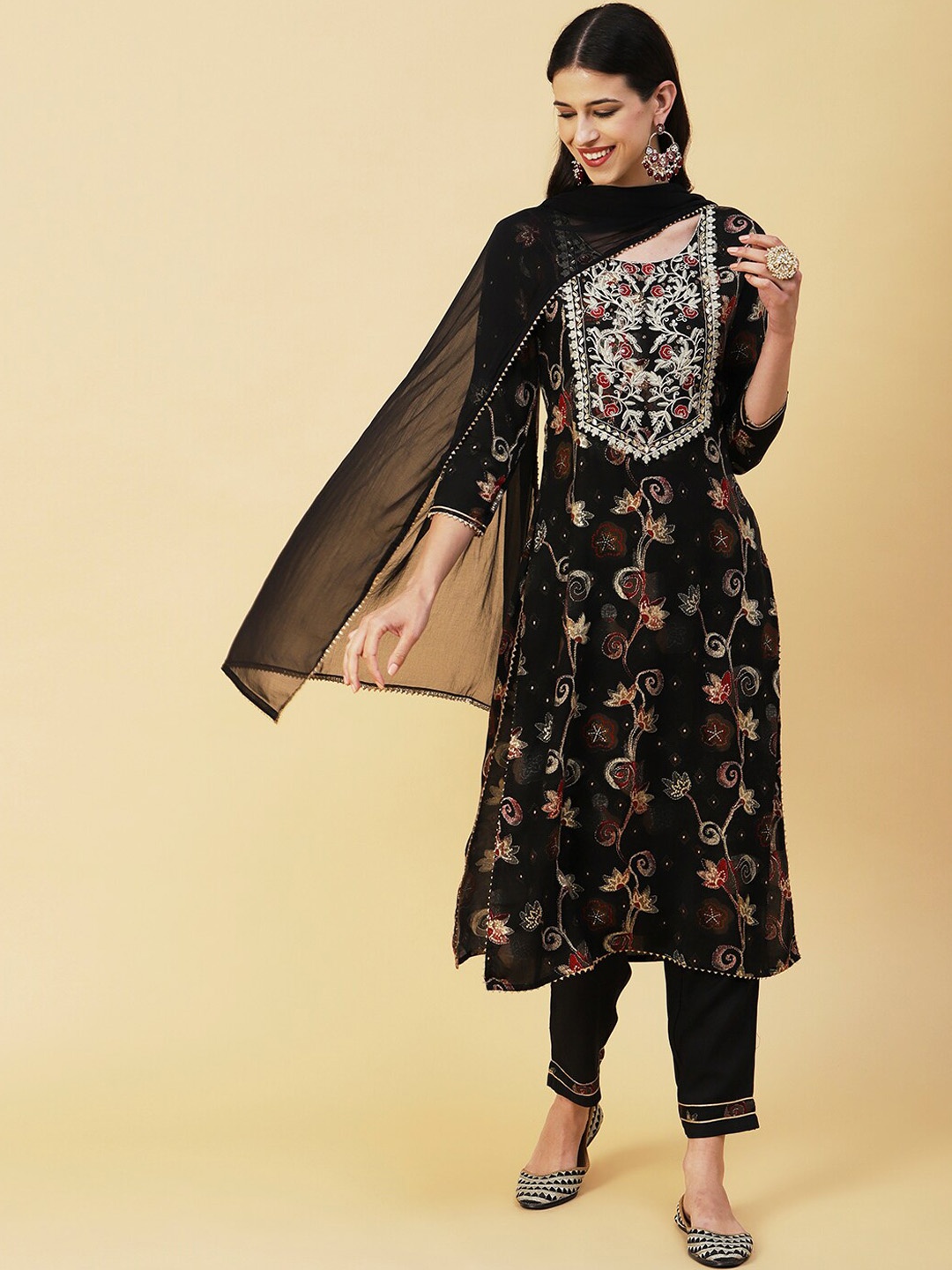 

FASHOR Black & Beige Floral Printed Zari Work Kurta with Trousers & Dupatta